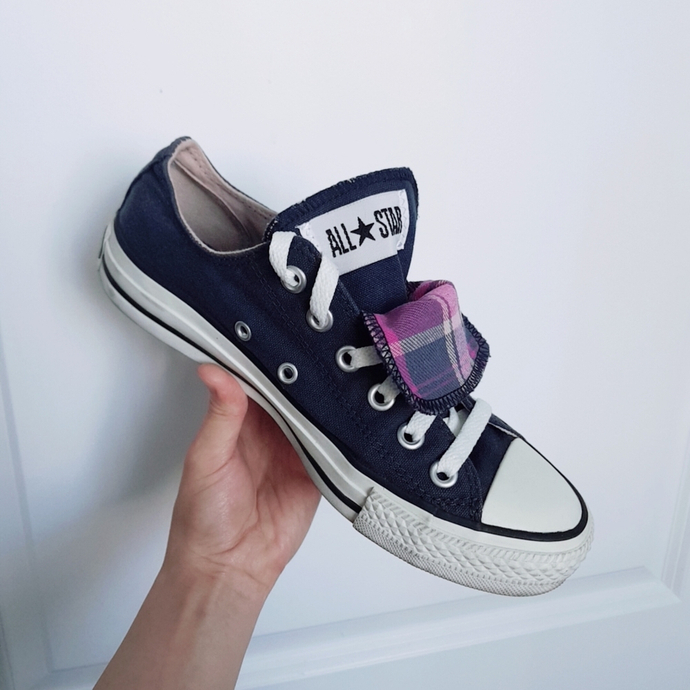 Converse double tongue